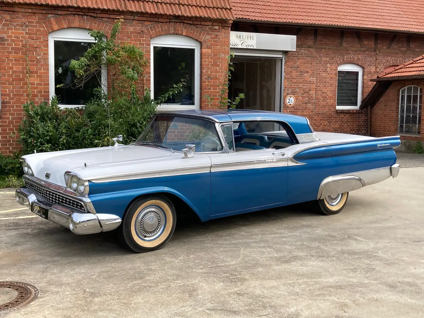 Ford Fairlane Cabrio, Galaxie 500 Bleu - 1