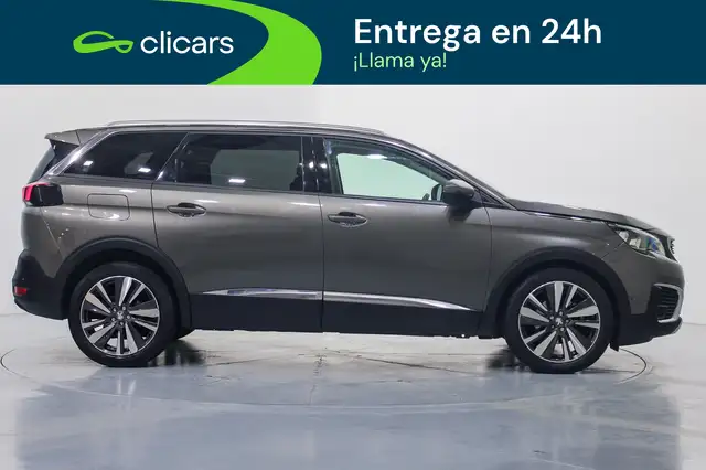 Peugeot 5008 view 7