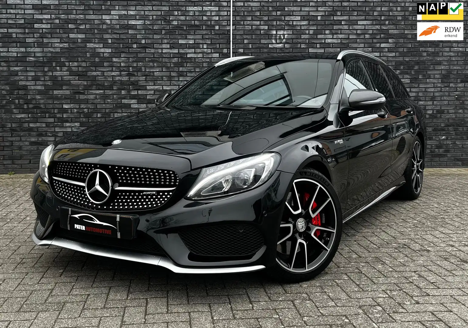 Mercedes-Benz C 43 AMG Estate 4MATIC Panorama|ADS|Alcantara/Leder|Elektri Zwart - 1