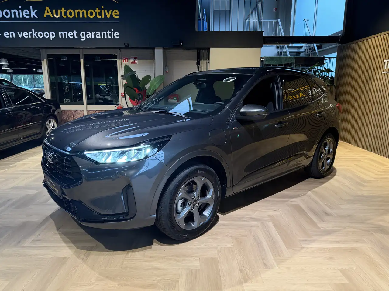 Ford Kuga 2.5 PHEV ST-Line WINTERPAKKET VERWARMD STUUR/S, миниатюра 6
