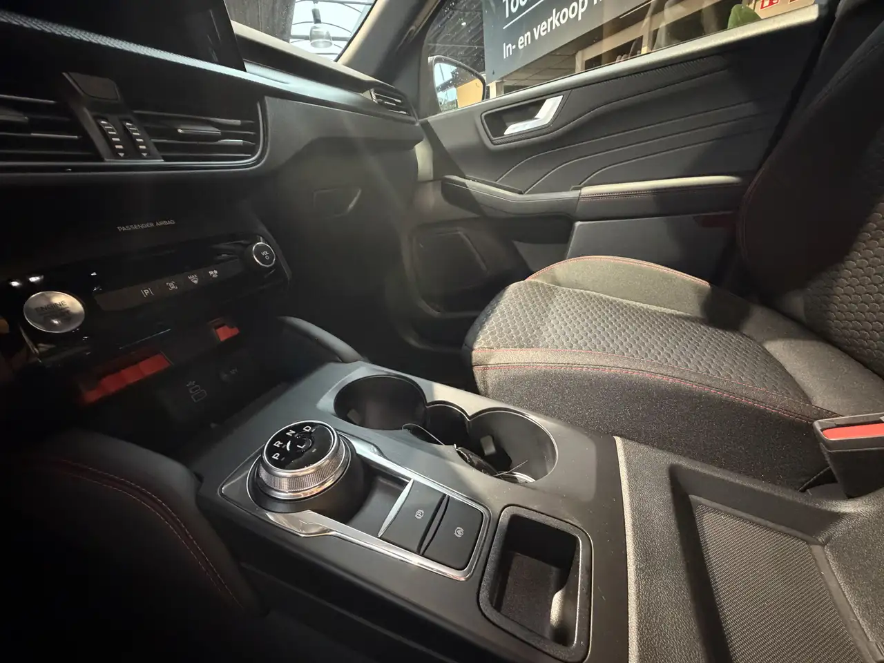 Ford Kuga 2.5 PHEV ST-Line WINTERPAKKET VERWARMD STUUR/S, миниатюра 17