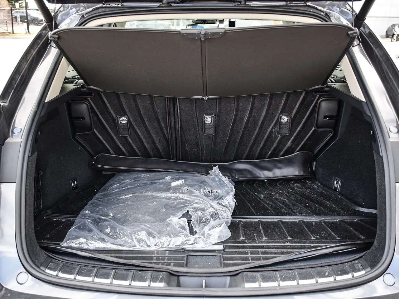 Lexus NX снимка Lexus NX