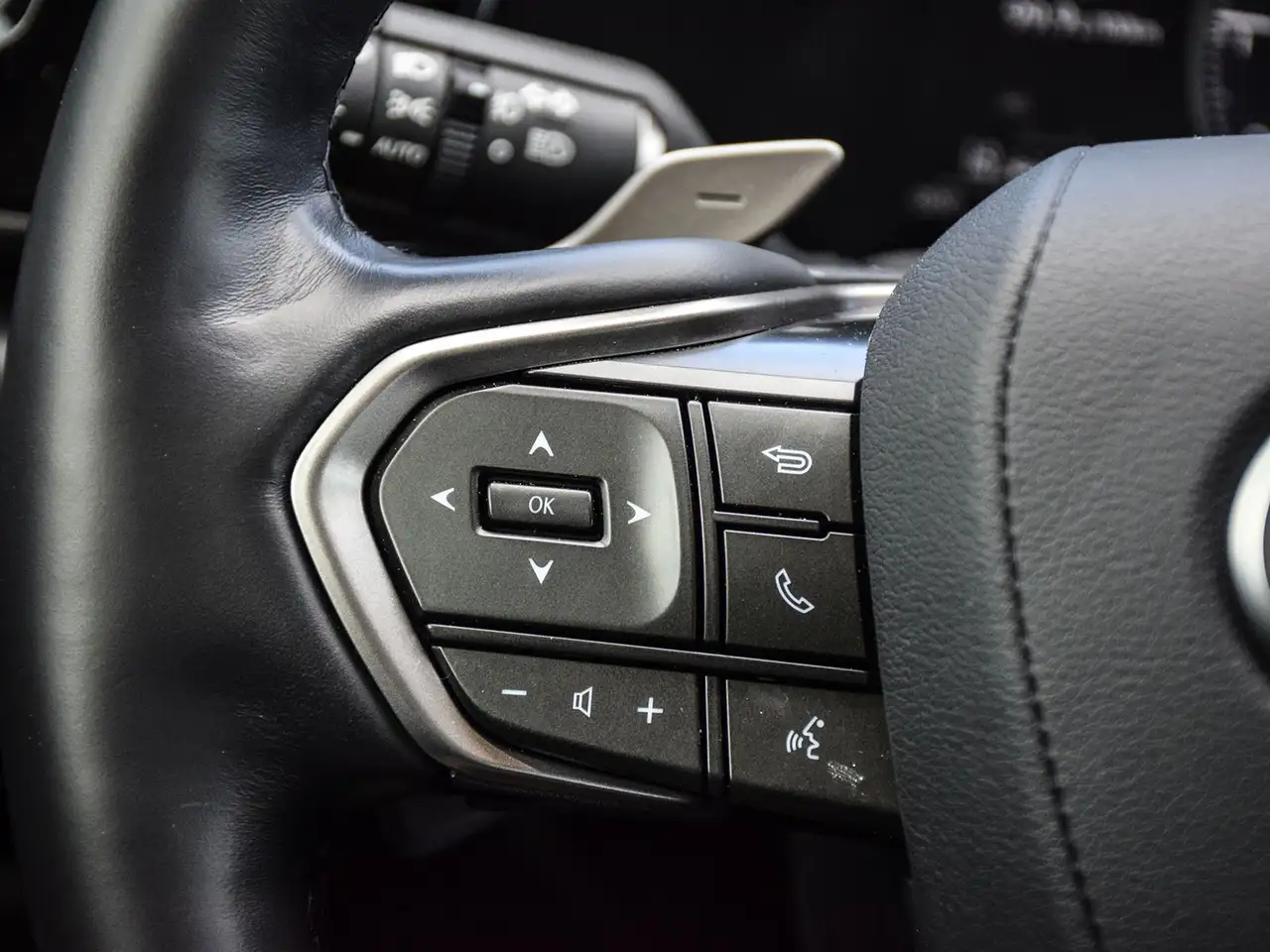Lexus NX снимка Lexus NX