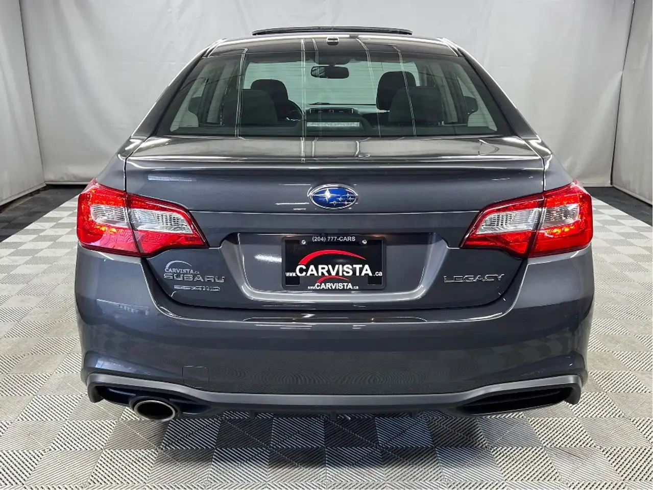 Subaru Legacy снимка Subaru Legacy