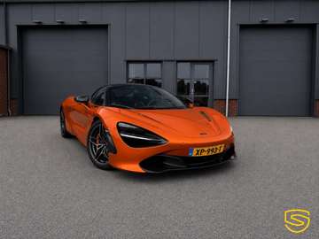 Coupe Performance 4.0 V8 | Lift | Full Carbon | Fi