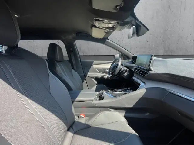 Peugeot 5008 view 13