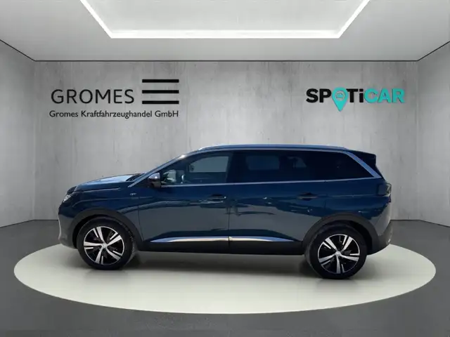 Peugeot 5008 view 6