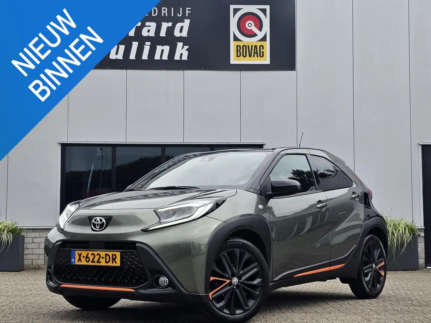 Toyota Aygo X 1.0 VVT-i S-CVT Limited CAMERA NAV STOELVERW. Verde - 1