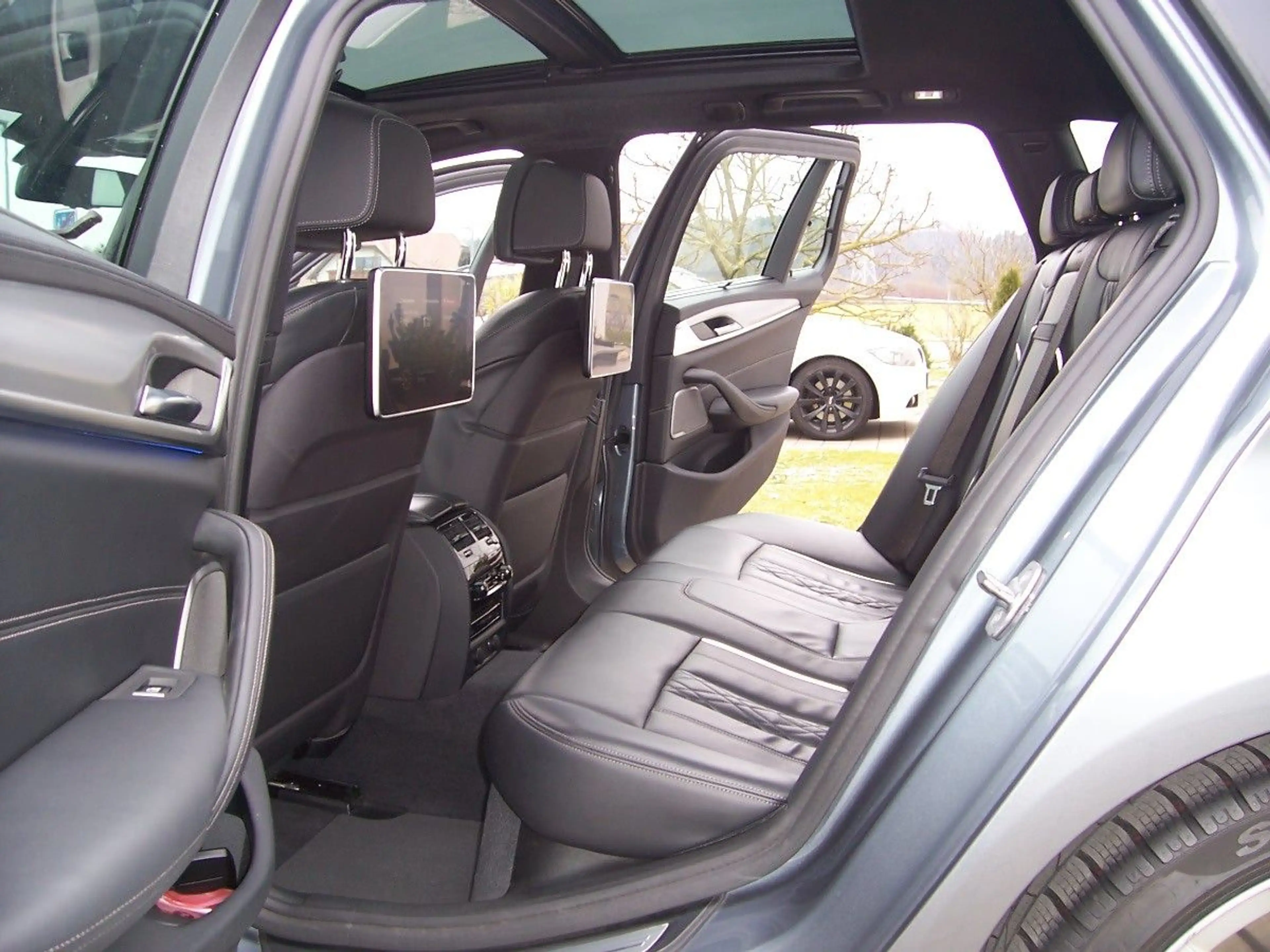 Alpina B5 Bi-Turbo Massage/H&K/Pano/360°/ACC/LED/I.Hd — photo 2
