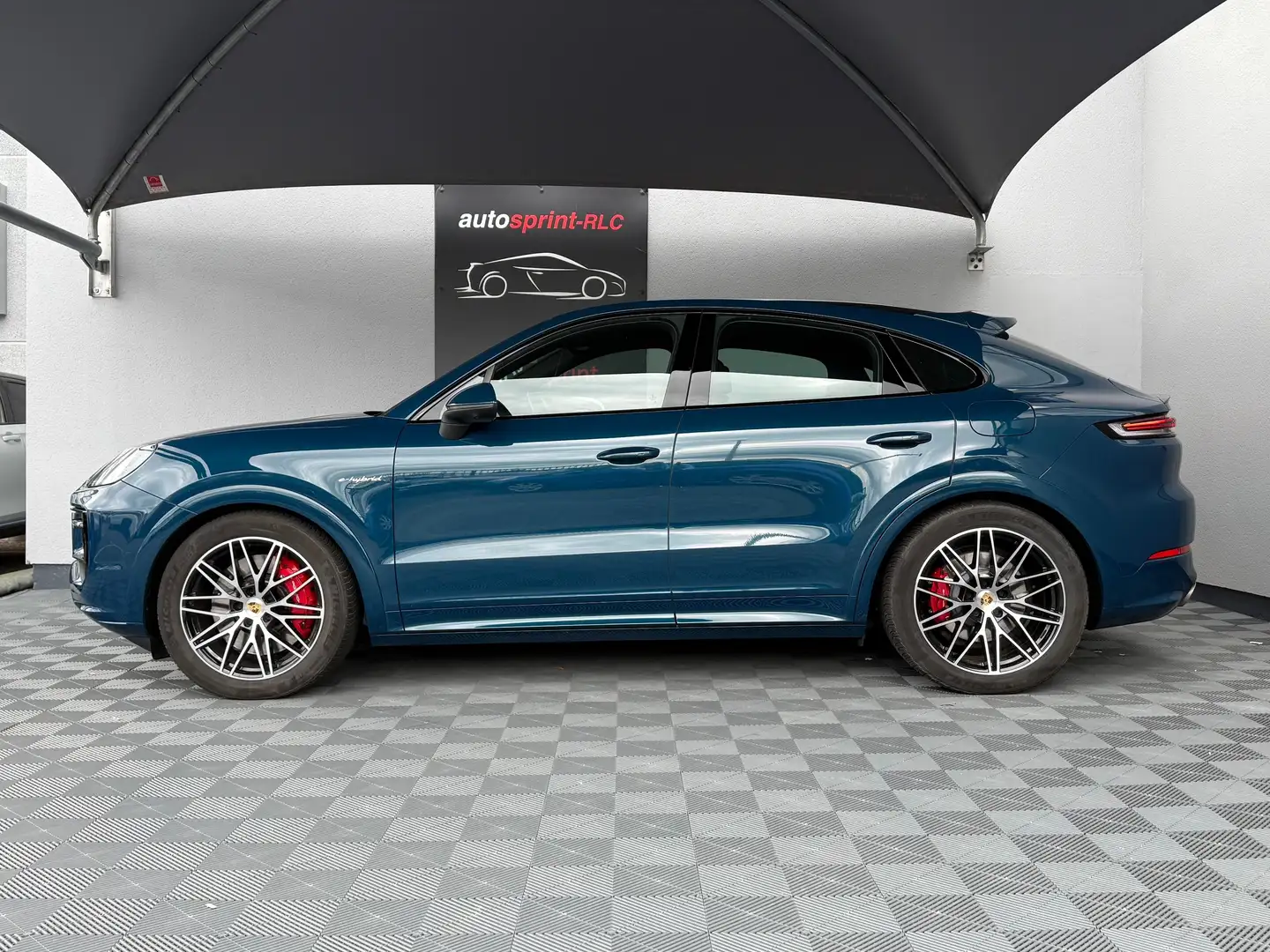 Porsche Cayenne Cayenne Coupe S hybrid 519 cv Blau - 2