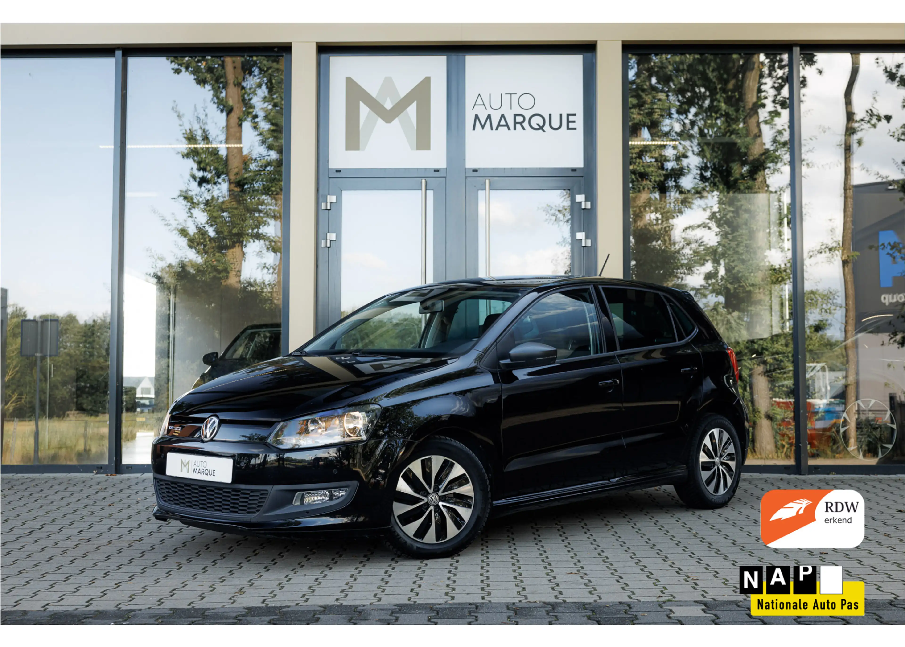 Volkswagen Polo 1.0 95PK | BlueMotion Edition | Navigatie | 15" LM