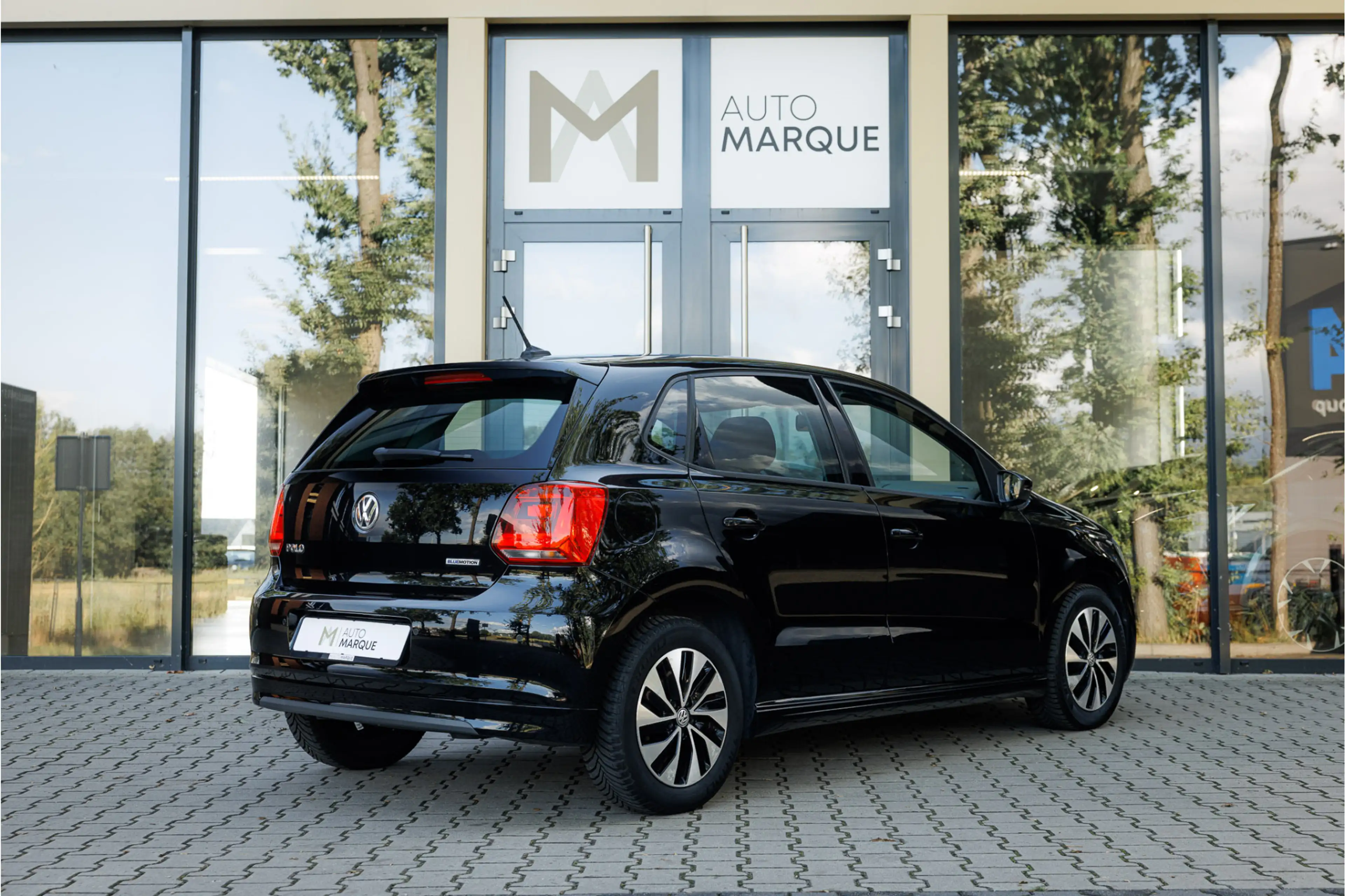 Volkswagen Polo 1.0 95PK | BlueMotion Edition | Navigatie | 15" LM — photo 2