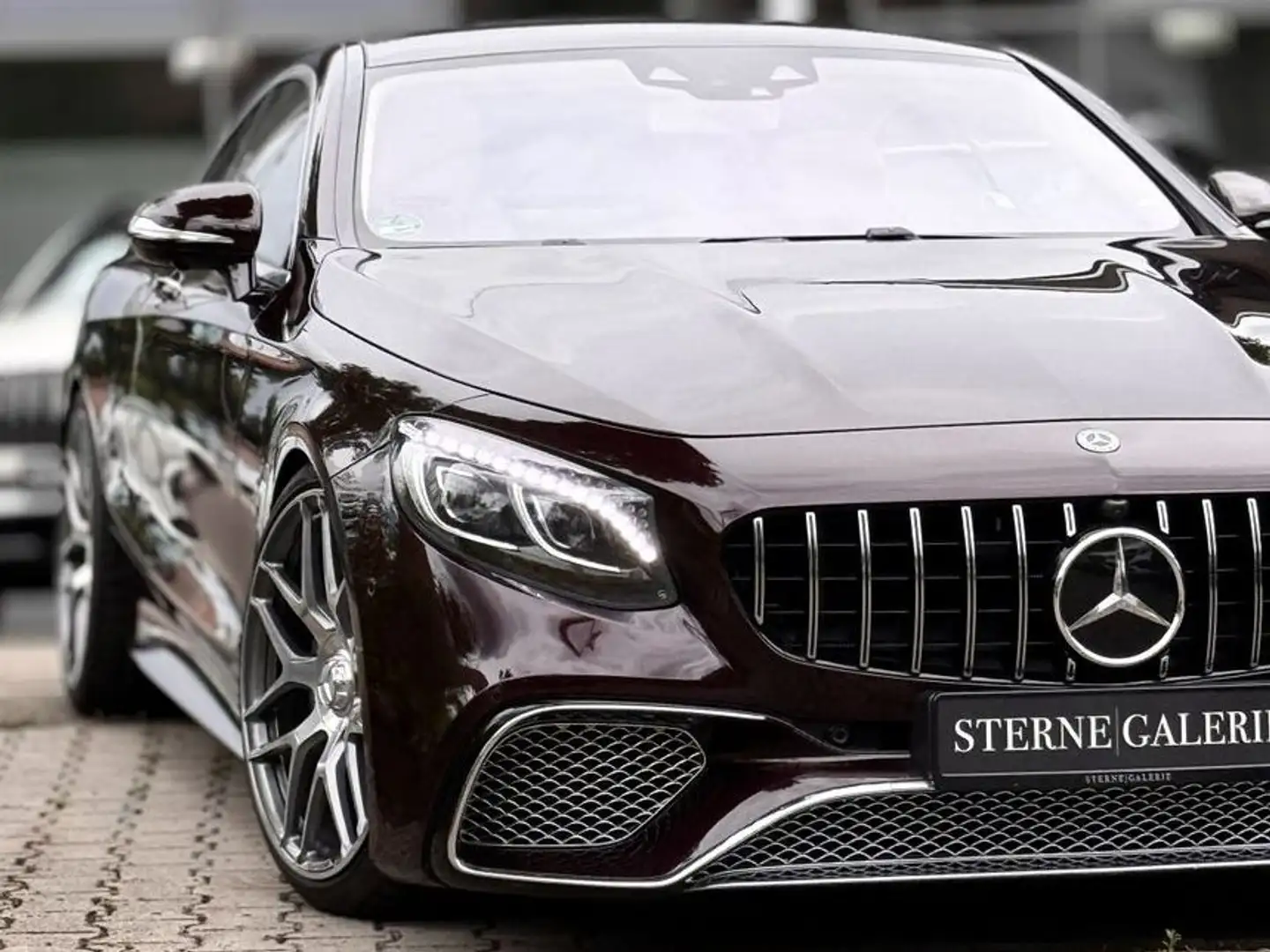 Mercedes-Benz S 560 4M/SWAROVSKI/MULTIK/360°/BURM3D Rot - 1