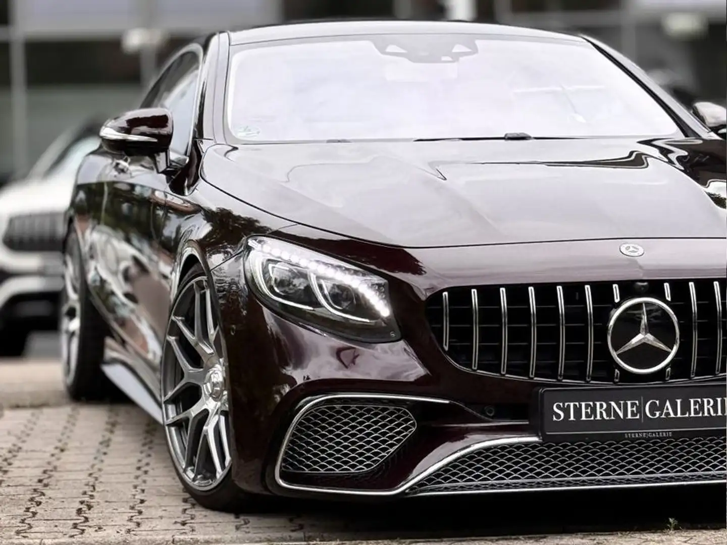 Mercedes-Benz S 560 4M/SWAROVSKI/MULTIK/360°/BURM3D Червоний - 1