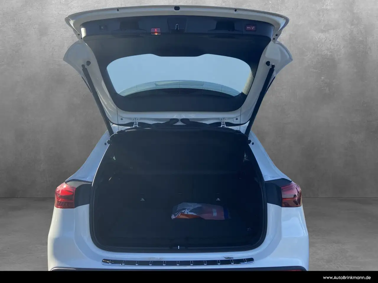 Mercedes-Benz GLA 200 GLA 200 AHK/PANO/KAMERA/LED/ADVANCED/WINTER SHZ 7