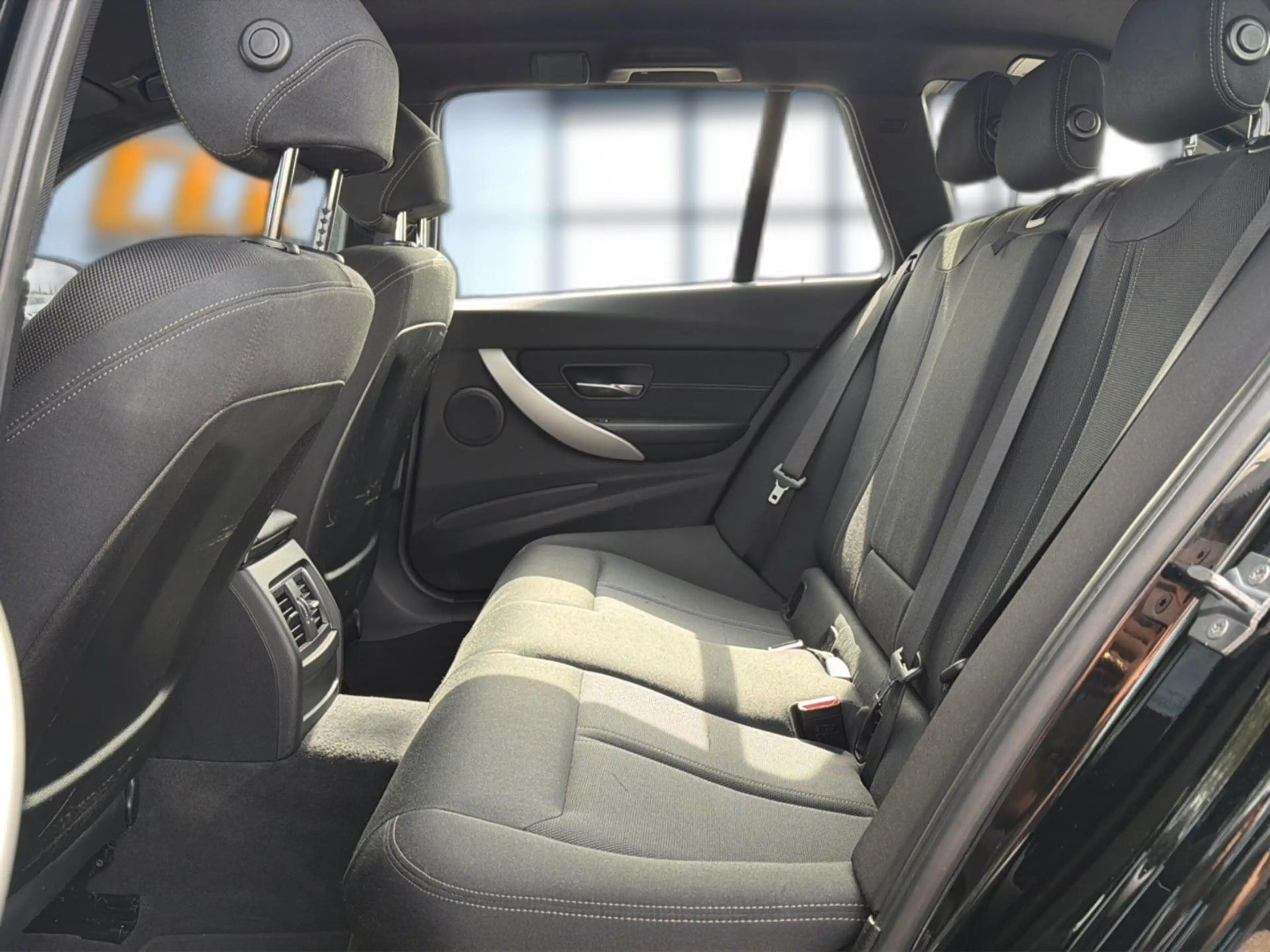 BMW 318 d Touring M Sport Shadow LED*Kamera*Navi*Vir — photo 15