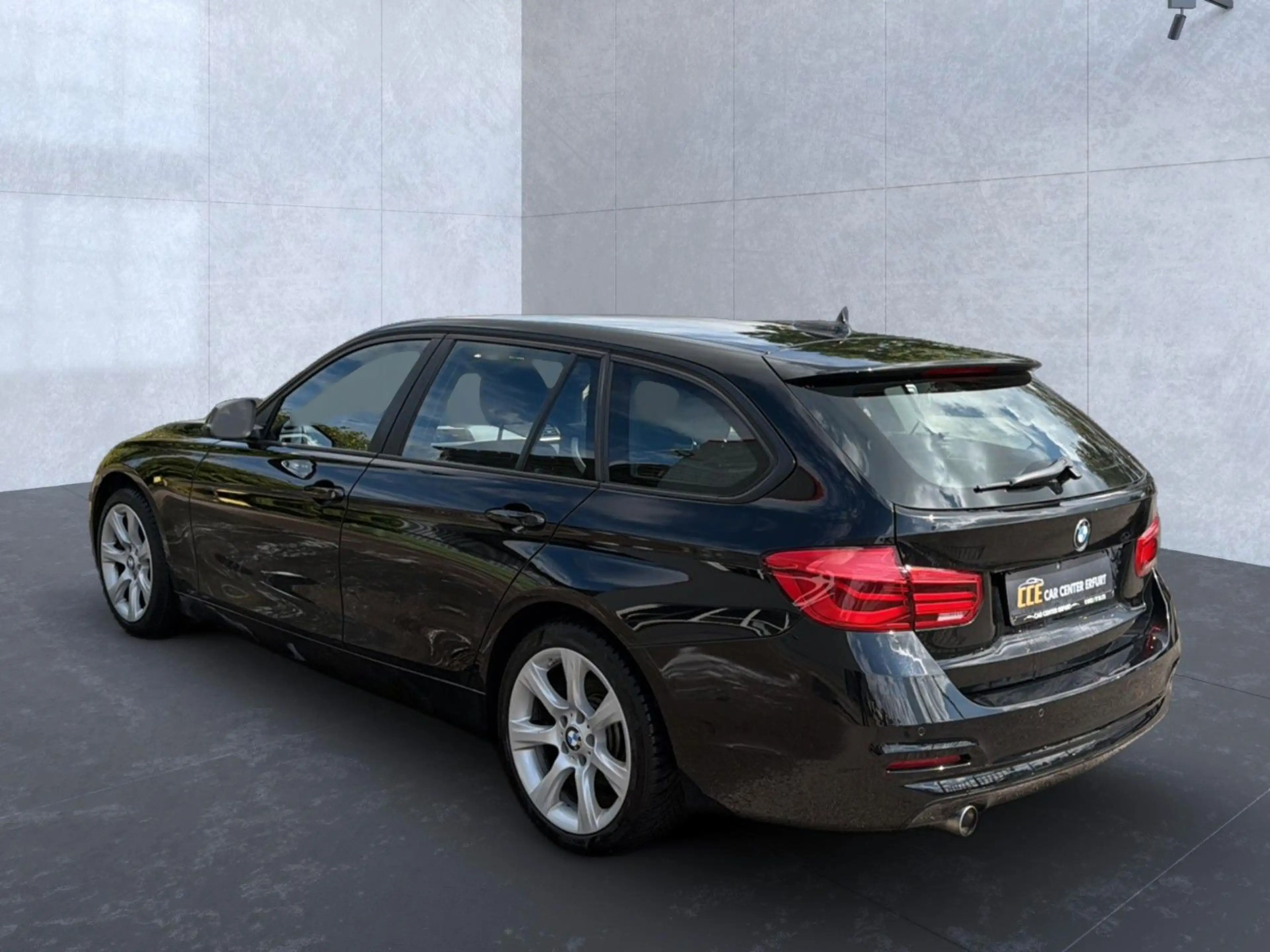 BMW 318 d Touring M Sport Shadow LED*Kamera*Navi*Vir — photo 5