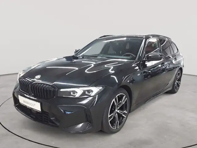 BMW 3 Series view 2
