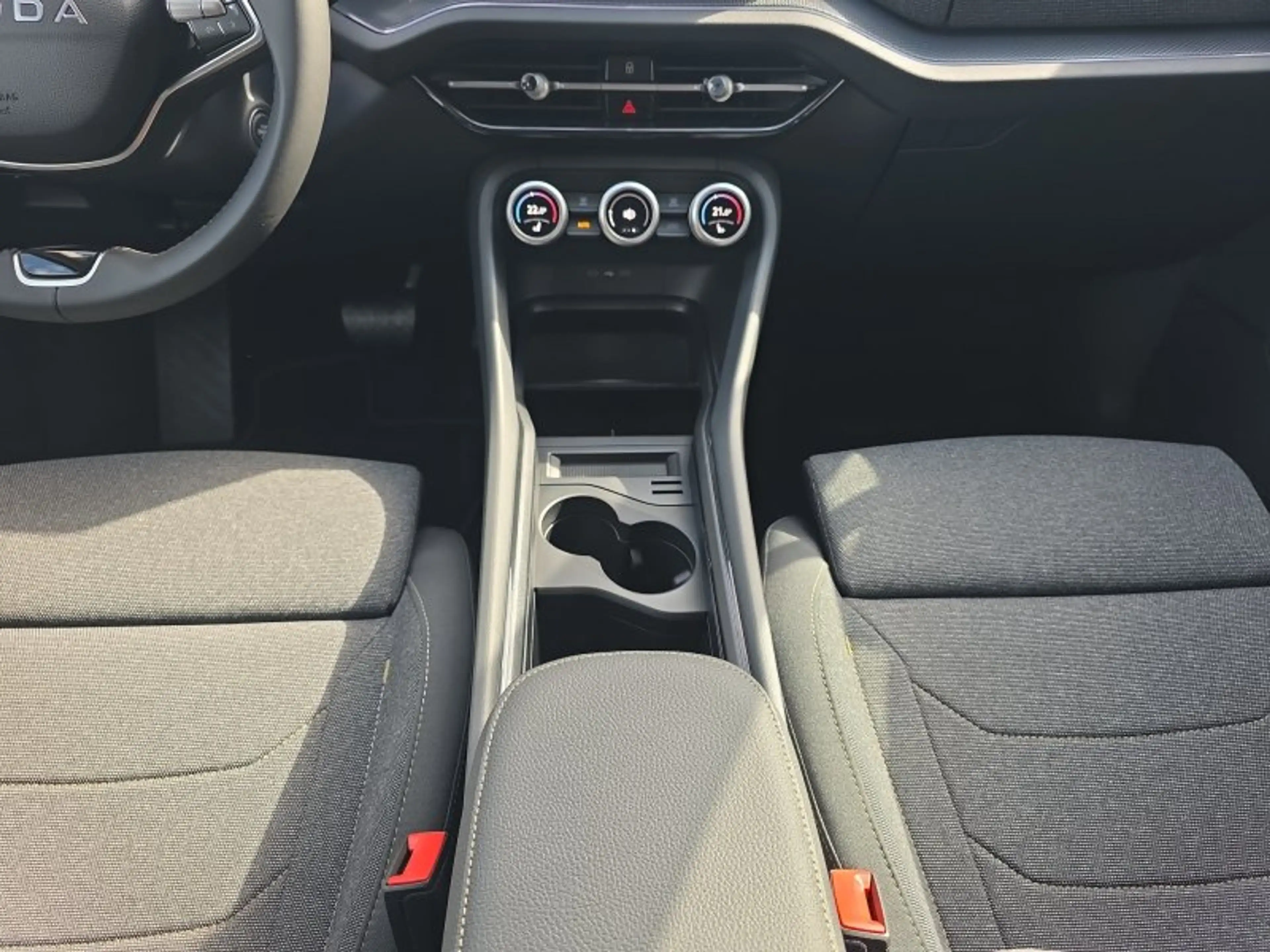 Skoda Kodiaq 1,5TSI DSG aAHK/7-Sitzer/Navi/ACC/el.Klappe — photo 12