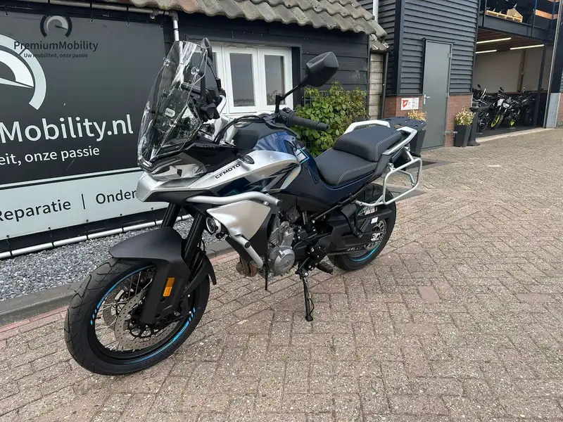 CFMOTO 800 MT - foto 5