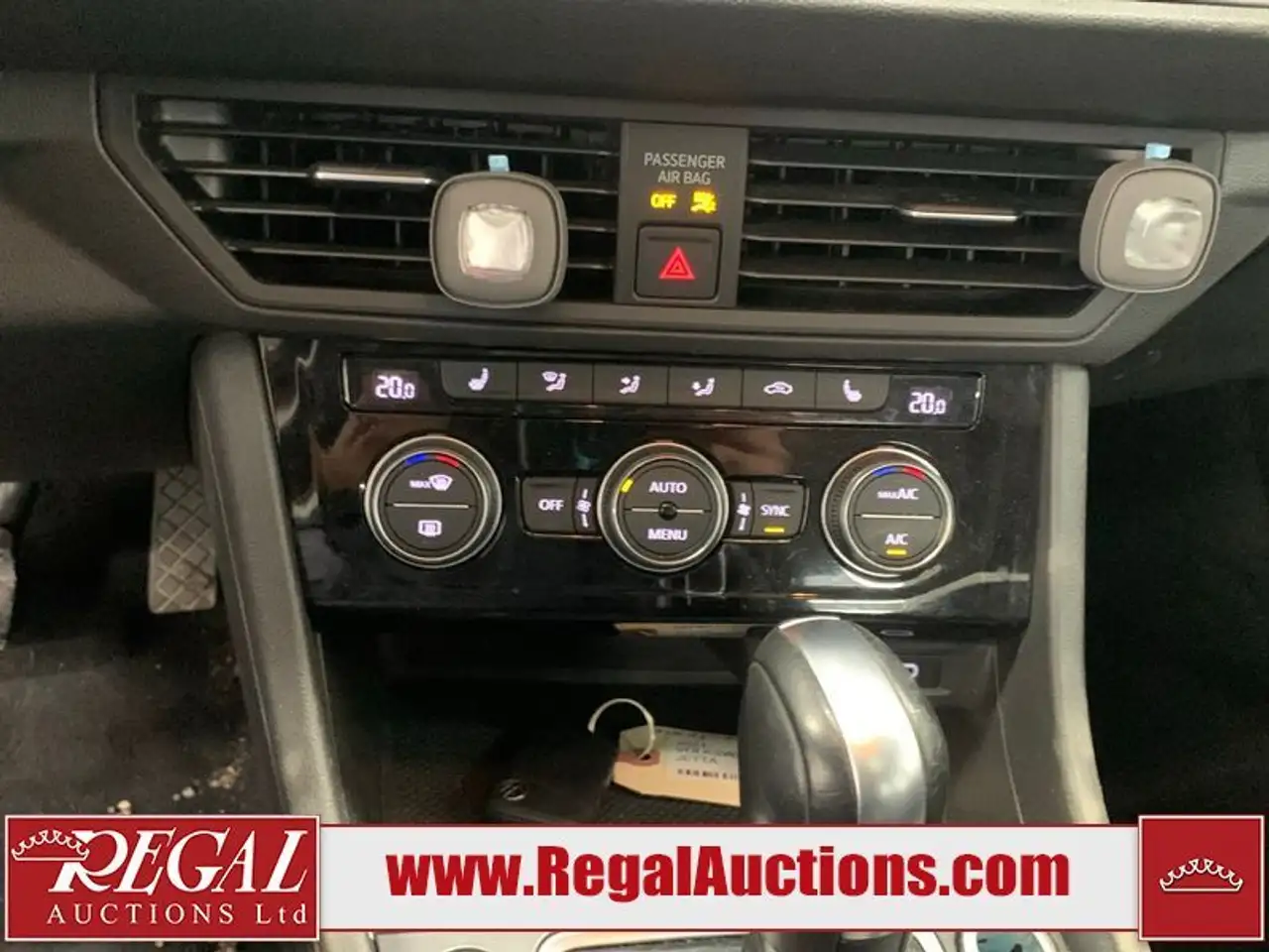 Volkswagen Jetta photo Volkswagen Jetta