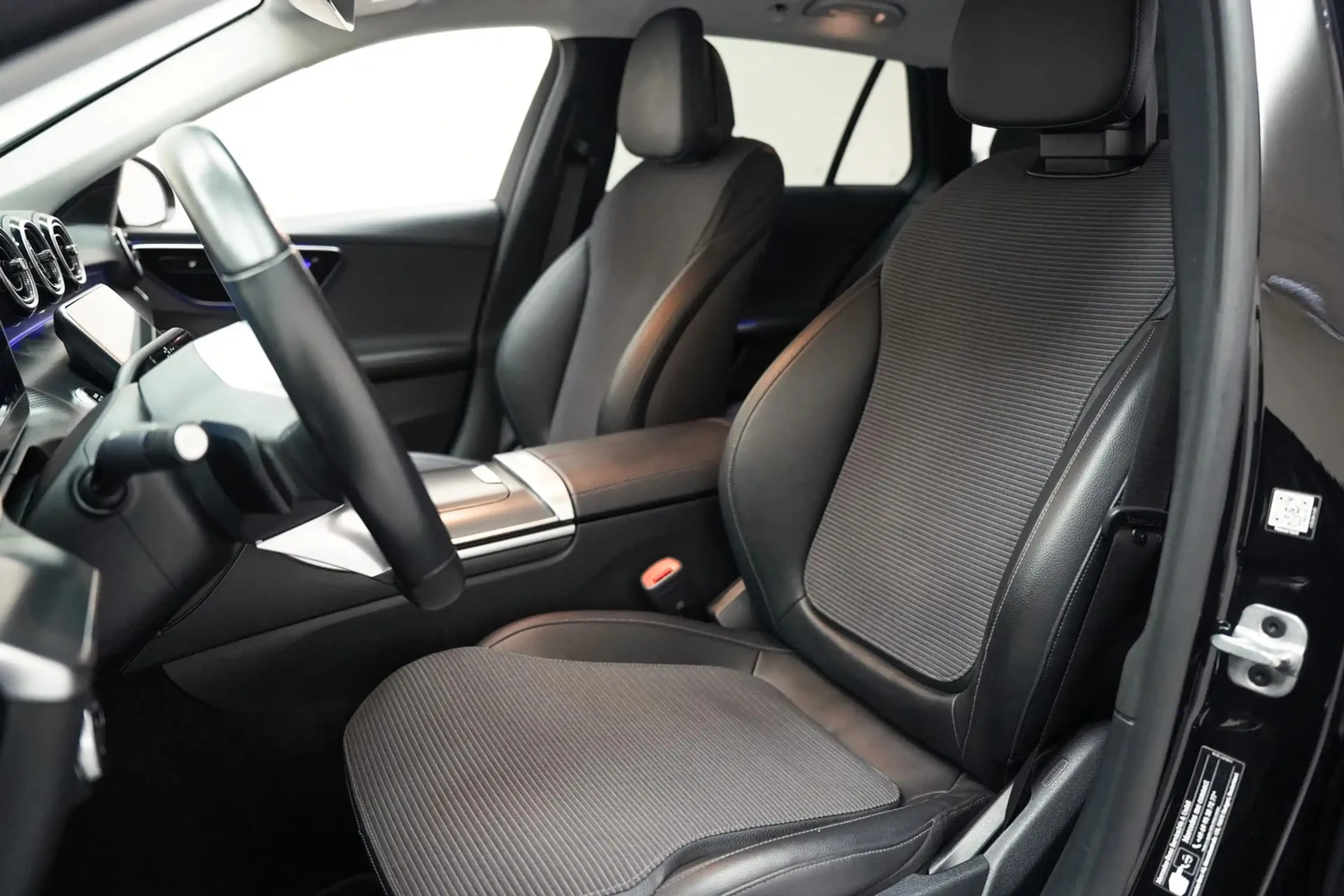 Mercedes-Benz C 300 Estate e Luxury [ SoH 93,4% | LED Apple/Android Ca — photo 10