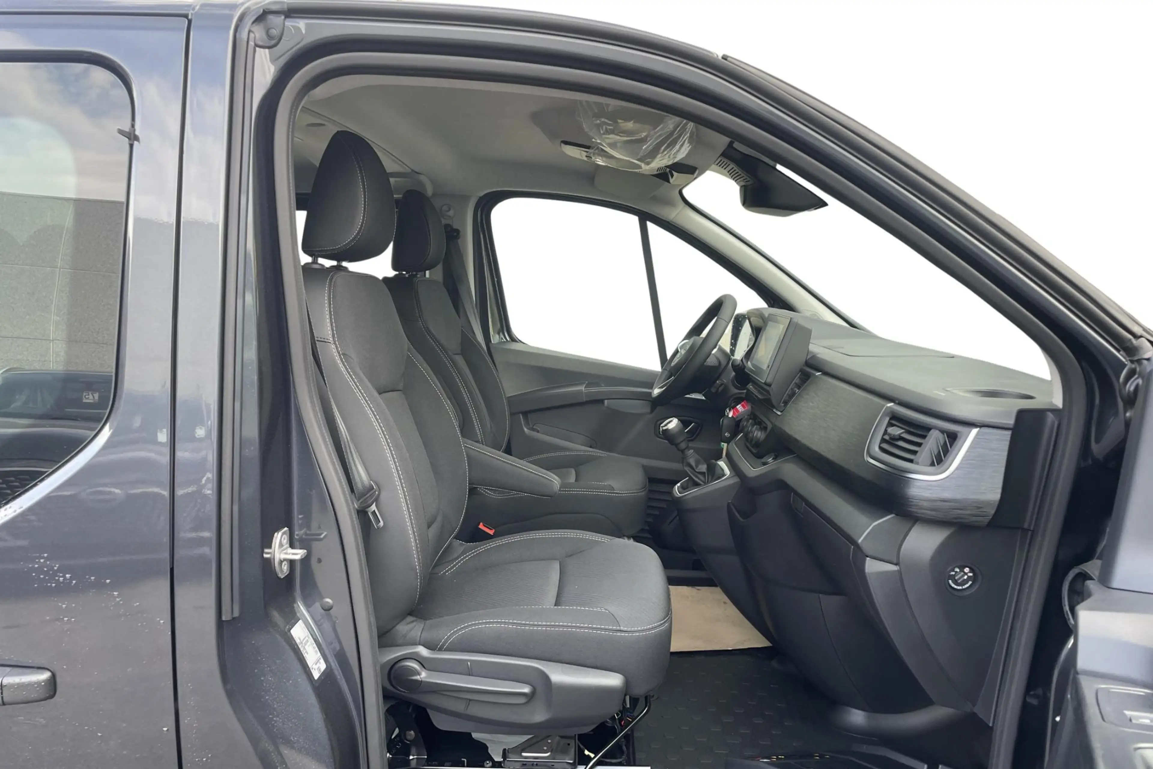 Nissan Primastar L2H1 2.0 dCi 150 N-Connecta DC 2.9T Double cab — photo 6