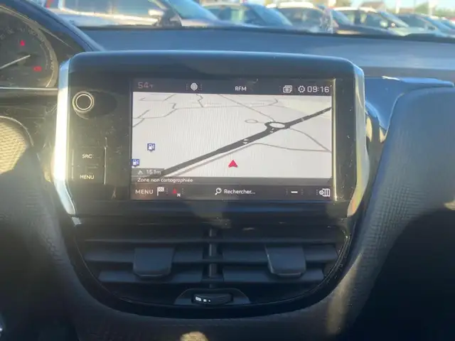 Peugeot 2008 view 13
