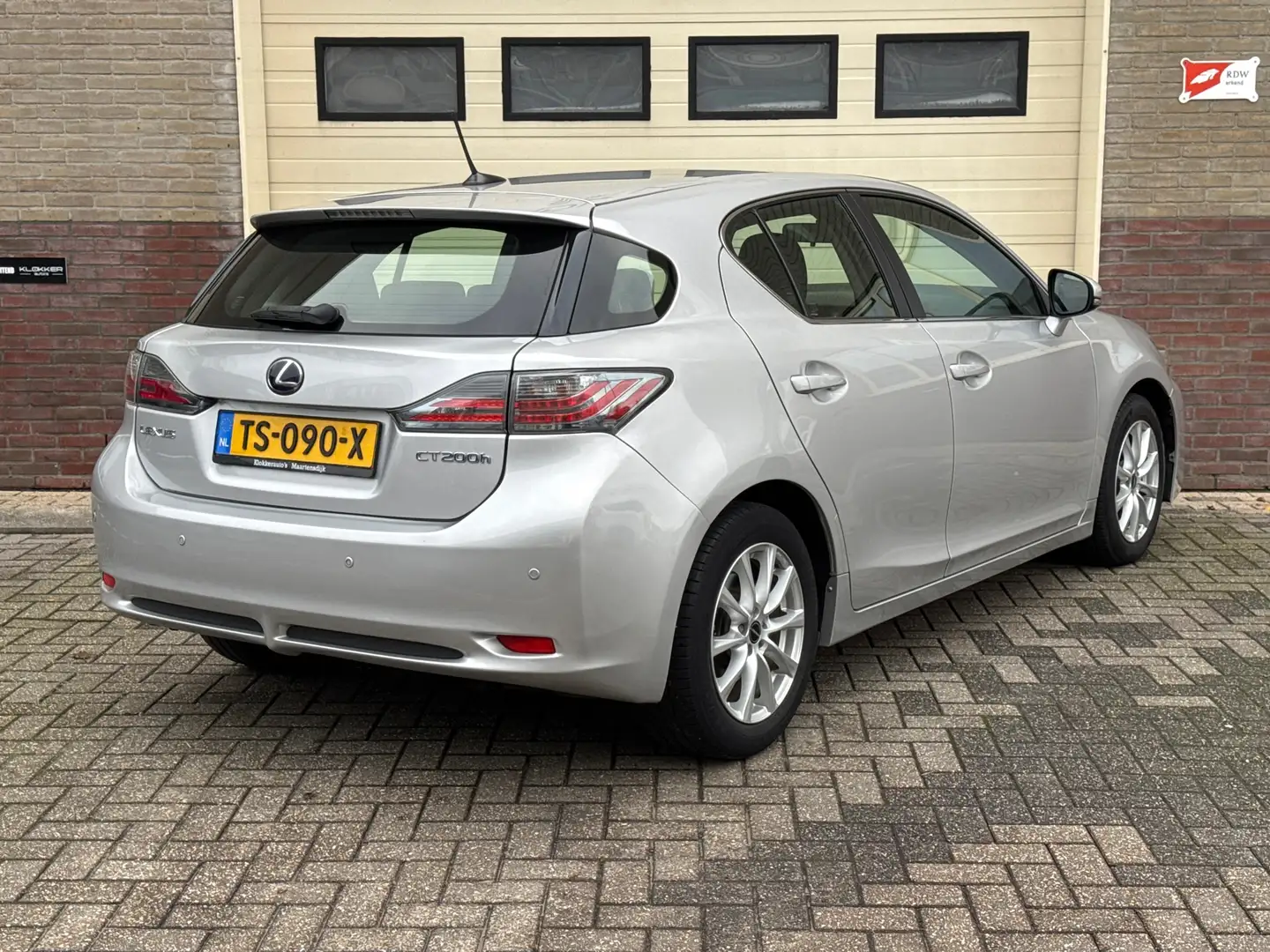 Lexus CT 200h Business Line Pro Nieuwe APK | Dealer ondh. Grau - 2