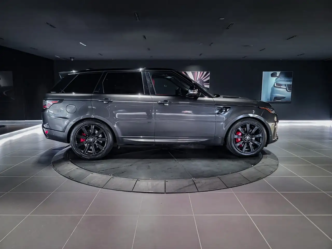 Land Rover Range Rover Sport снимка Land Rover Range Rover Sport