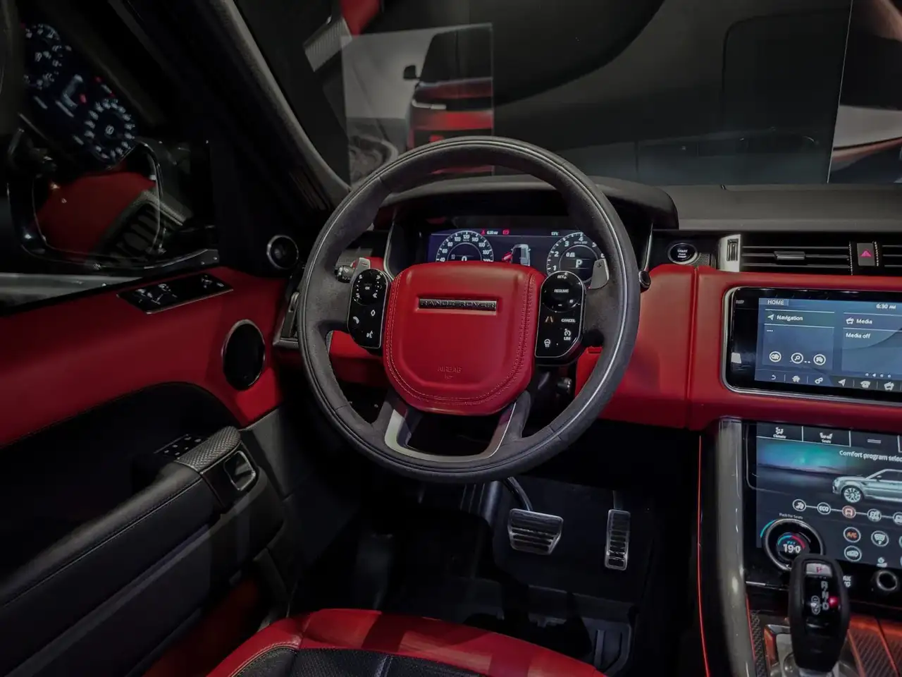 Land Rover Range Rover Sport снимка Land Rover Range Rover Sport