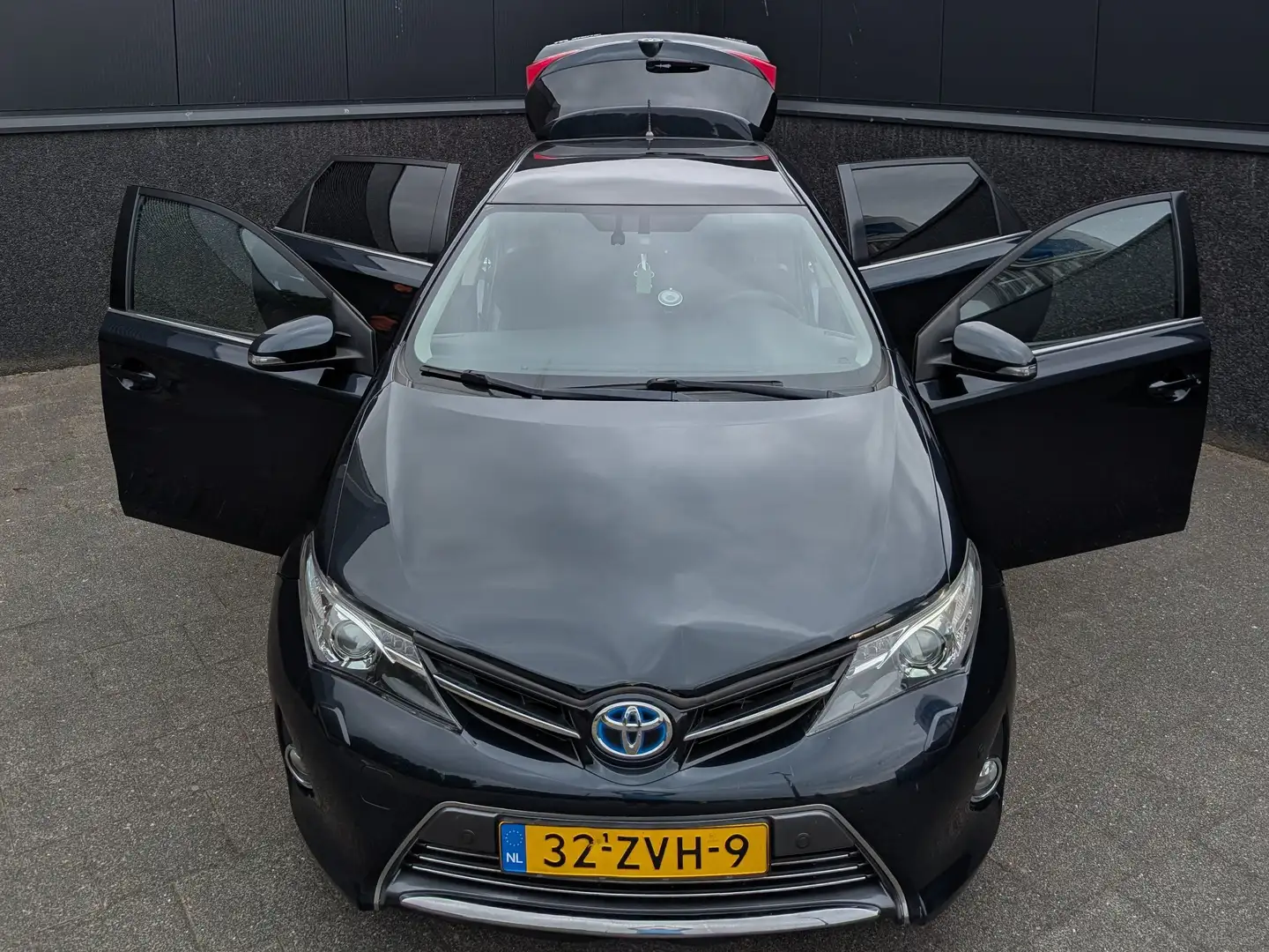 Toyota Auris Auris 1.8 Hybrid Lease Pro Blauw - 1