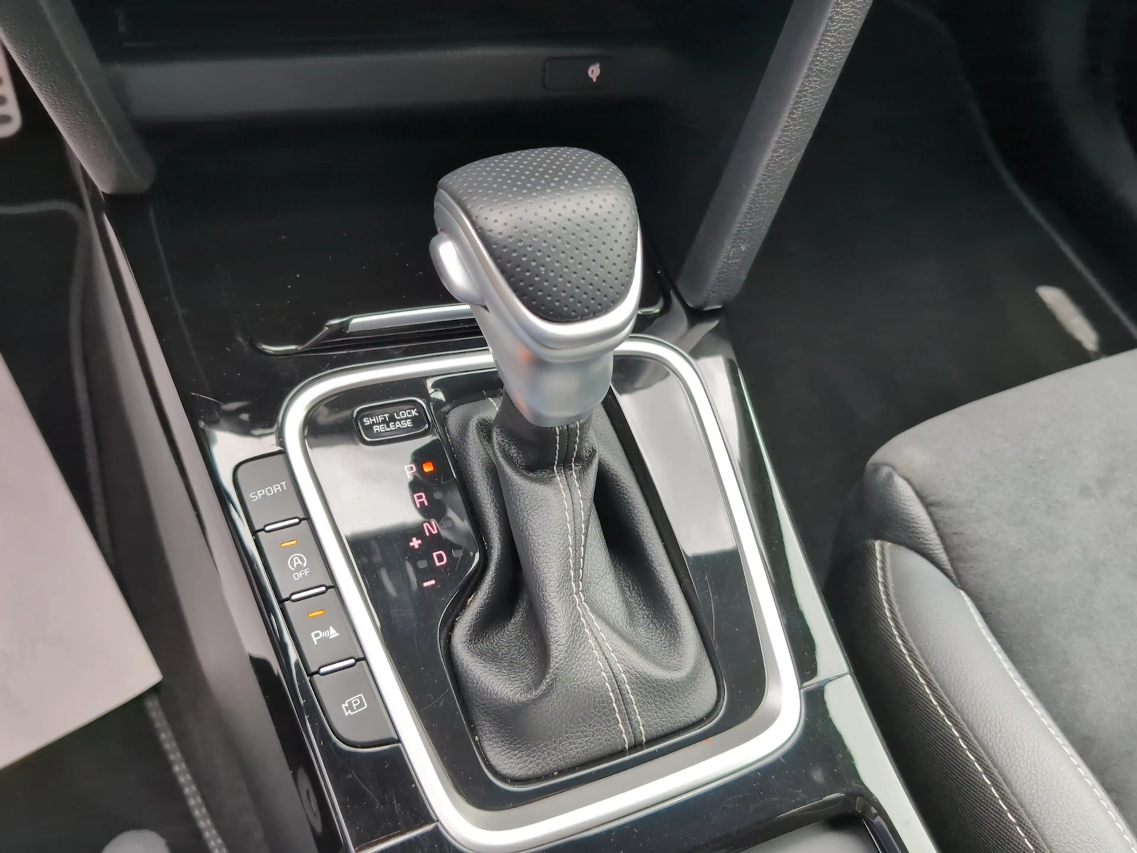 Kia Ceed SW / cee'd SW cee´d Sportswagon GT Line *LED*Pano*JBL*Kam*ACC* — photo 12