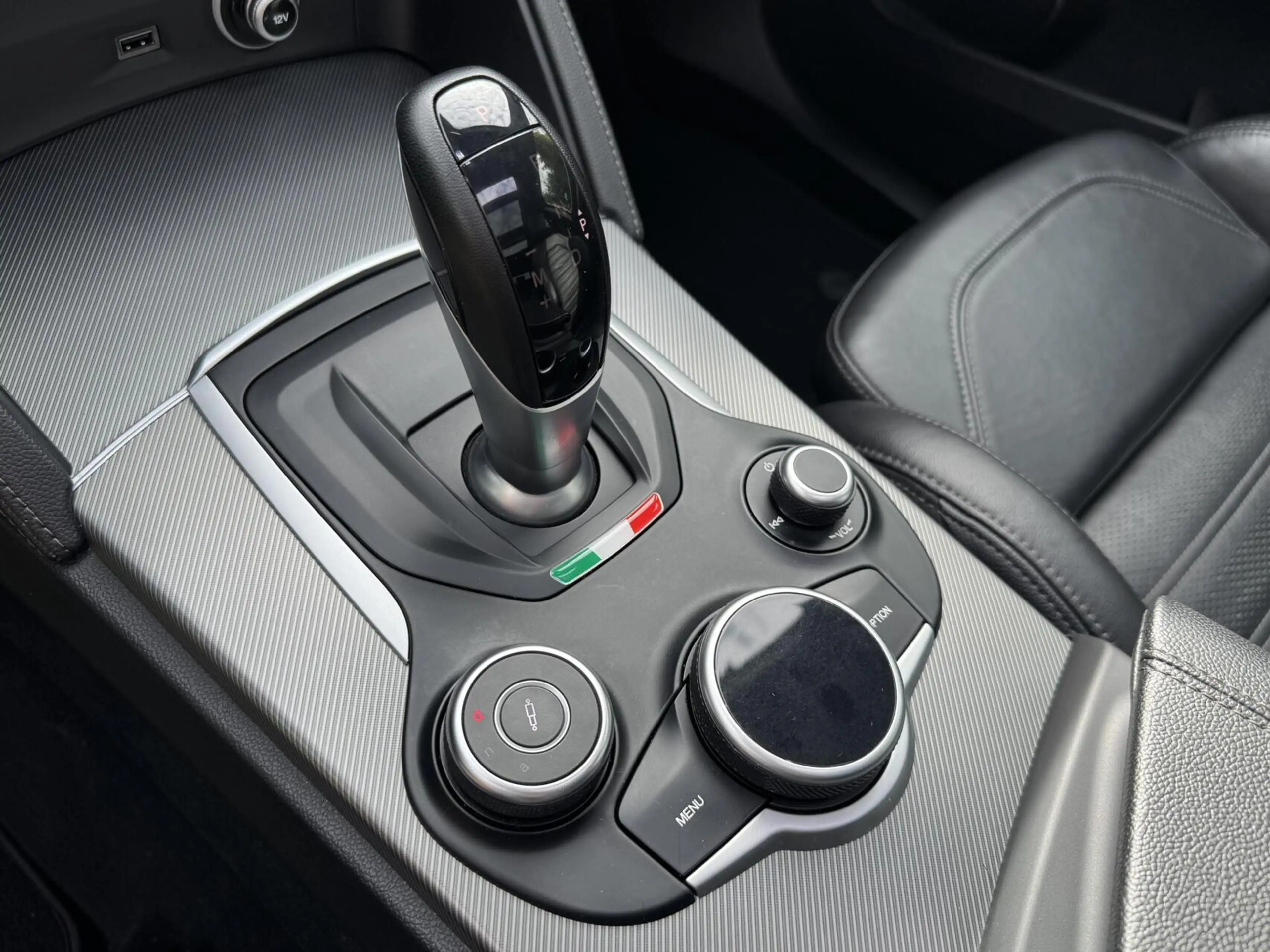 Alfa Romeo Stelvio 2.0t Q4 310pk Veloce, Misano, 20" Q VOL! — photo 13
