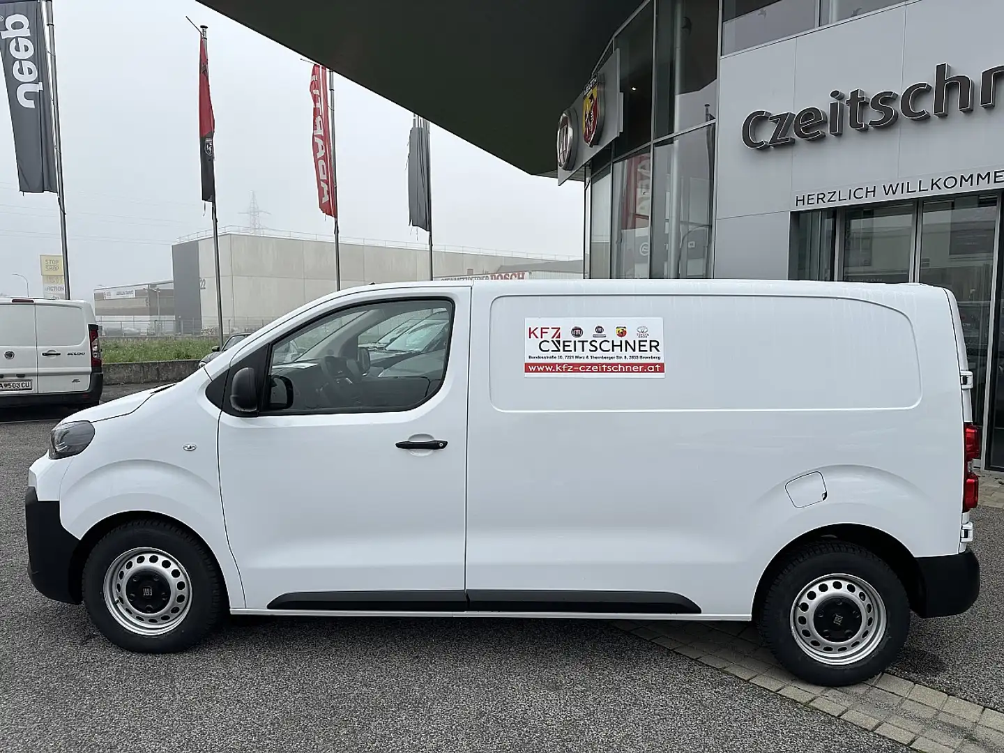 Fiat Scudo Scudo BlueHDi 120 S&S 6-Gang M Weiß - 2