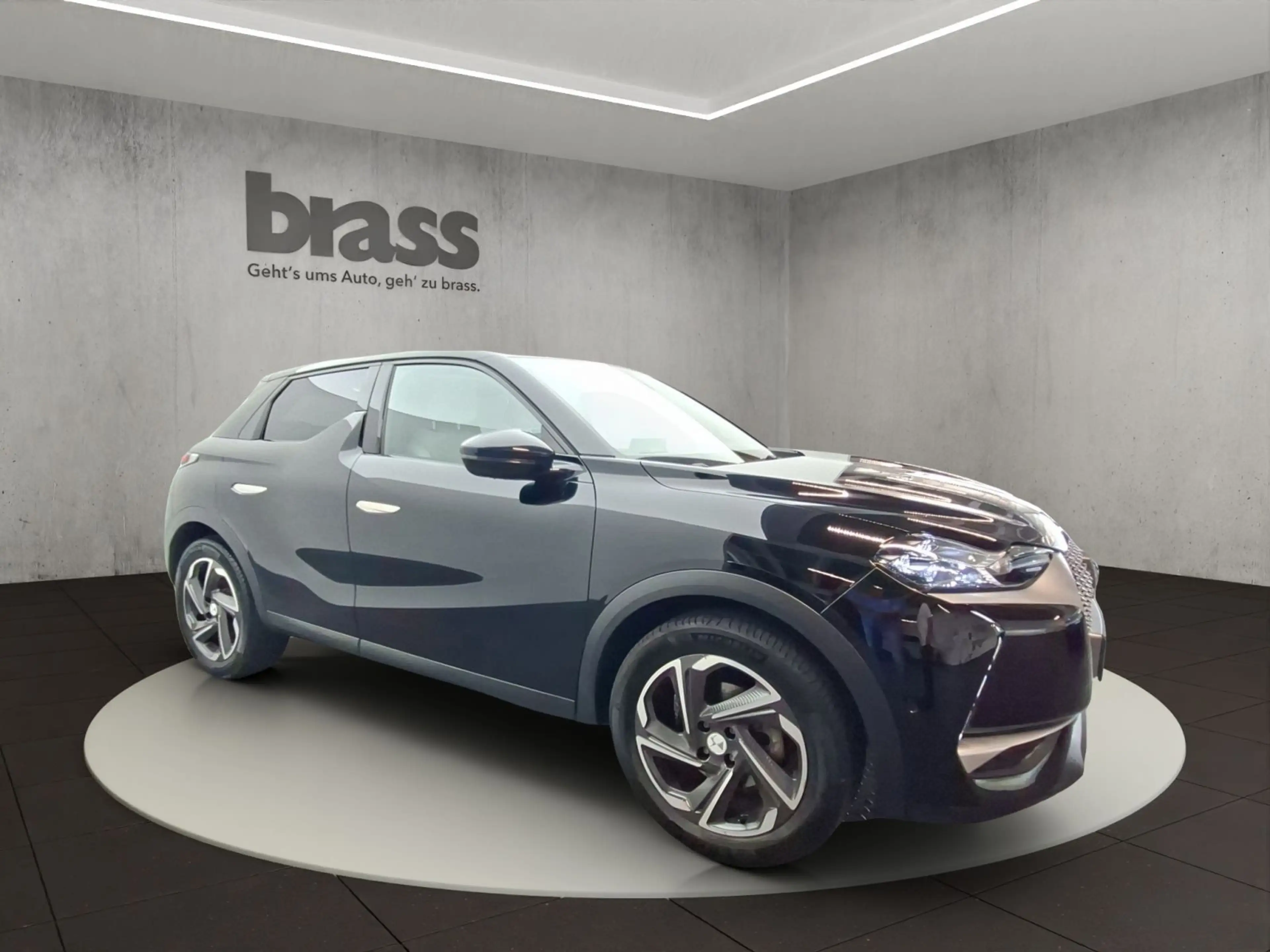 DS Automobiles DS 3 3 Crossback E-Tense Elektromotor So Chic — photo 7