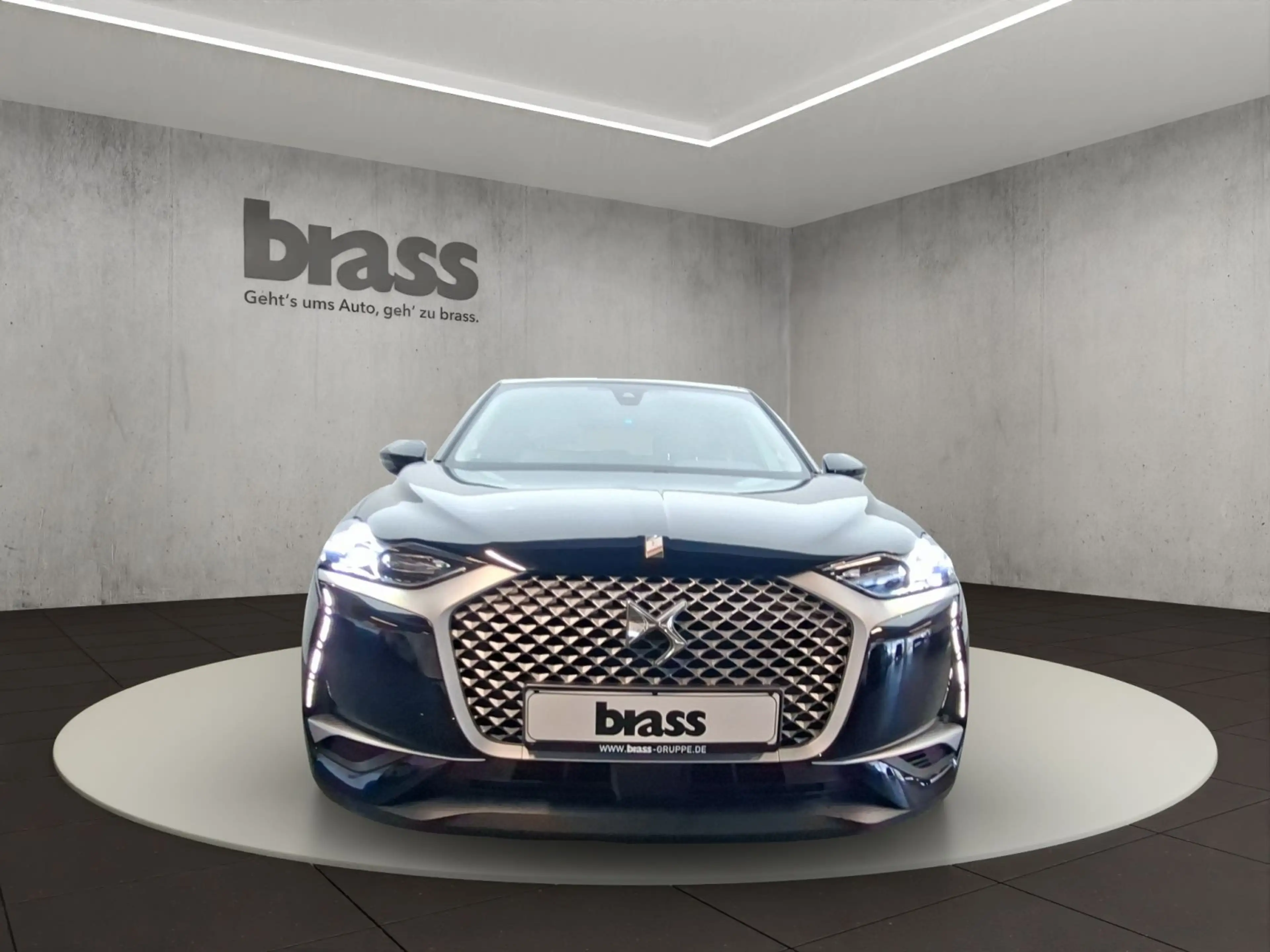DS Automobiles DS 3 3 Crossback E-Tense Elektromotor So Chic — photo 8