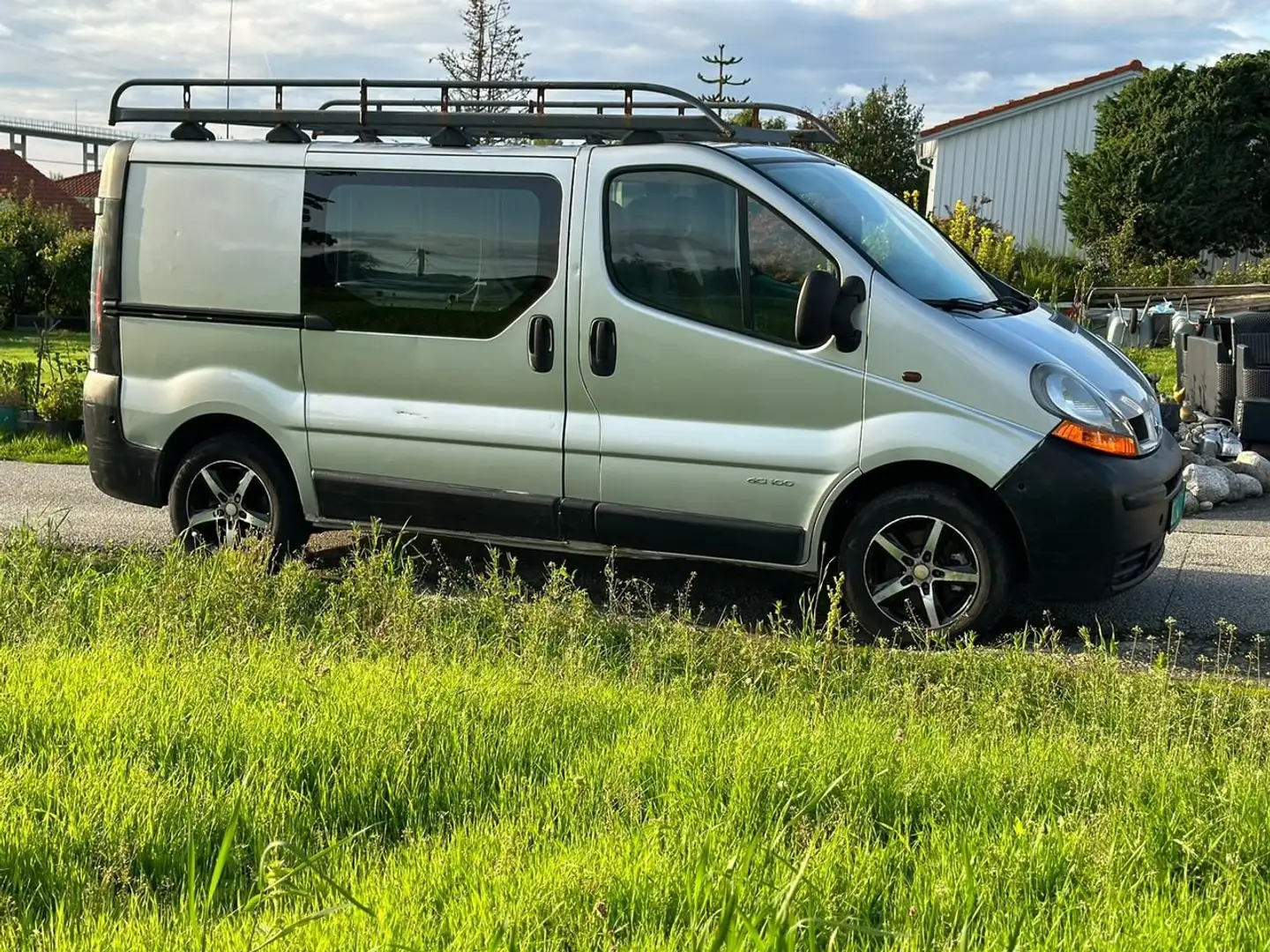 Renault Trafic TRAFIC FGN L1H1 1200 KG 1.9 dCi 100 Gri - 1