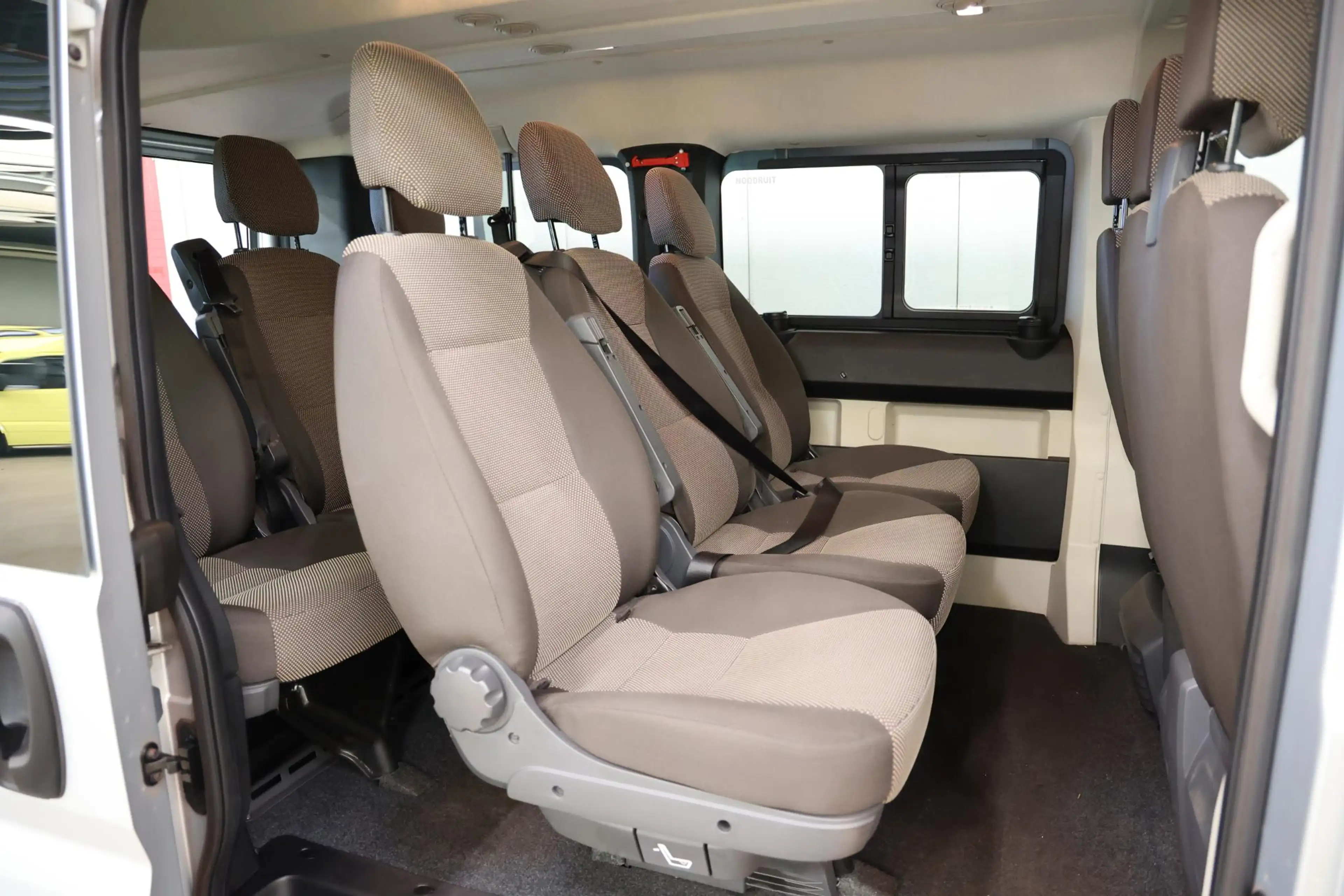 Peugeot Boxer 141 PK PERSONENBUS 9 PERSOONS — photo 13