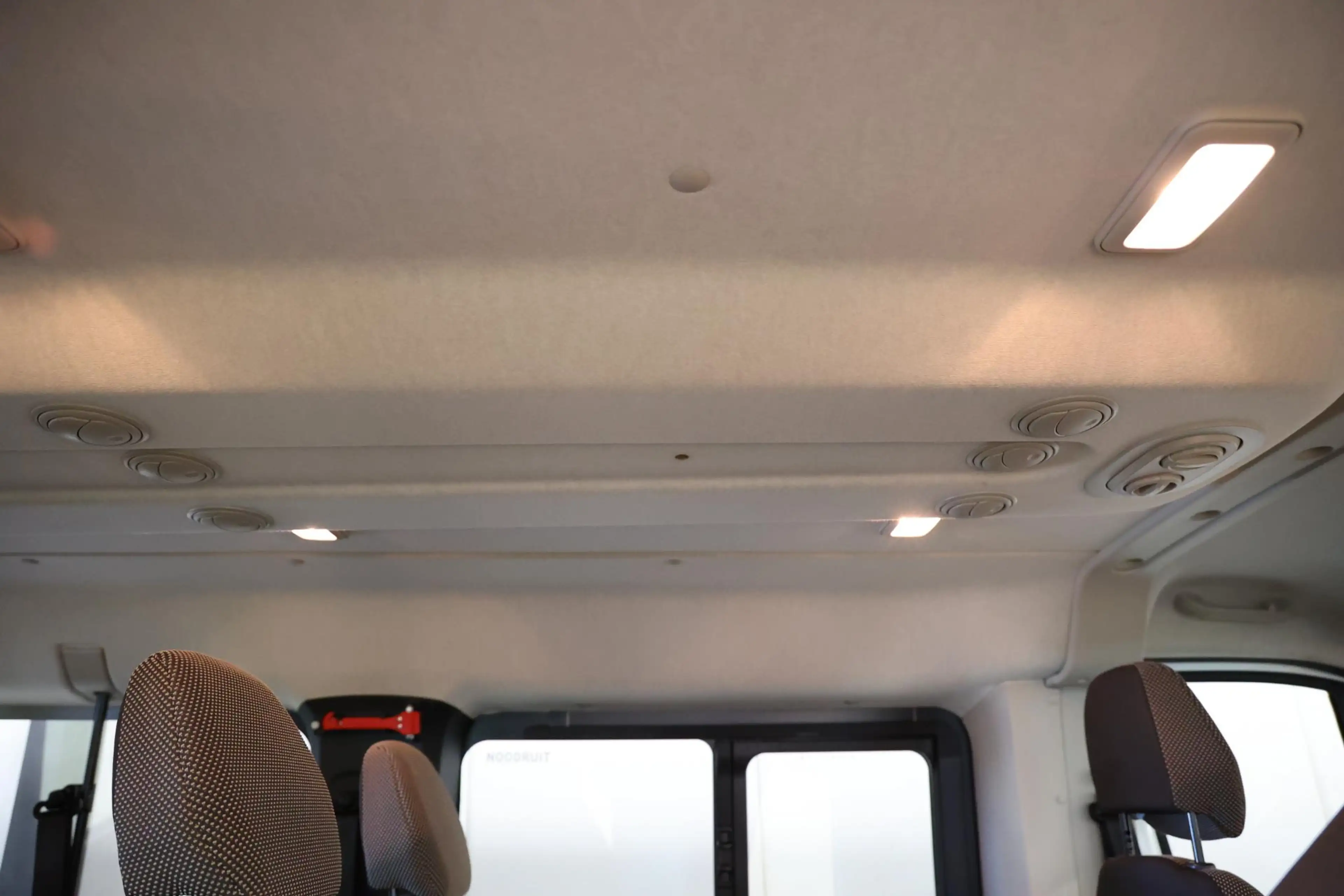 Peugeot Boxer 141 PK PERSONENBUS 9 PERSOONS — photo 15