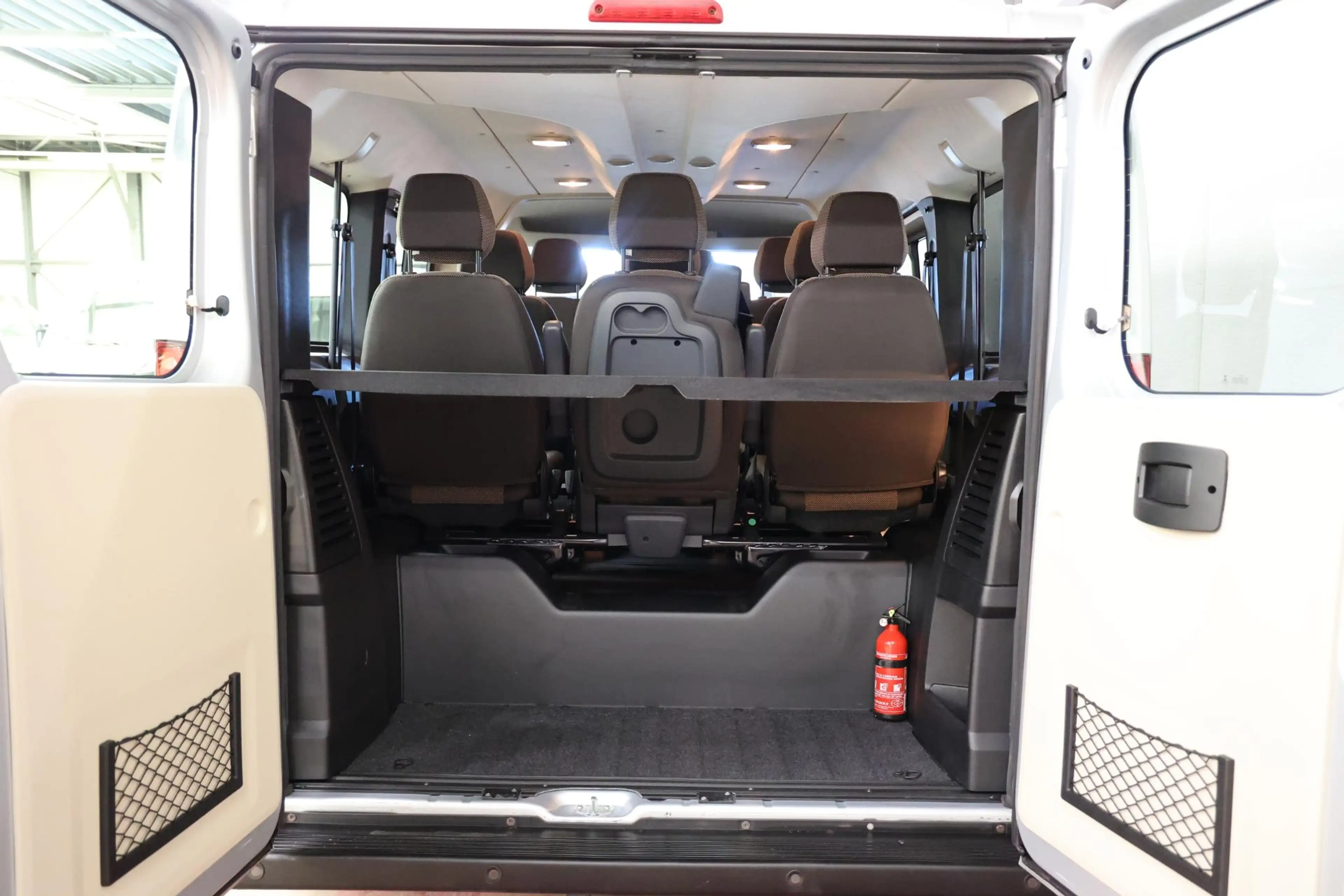 Peugeot Boxer 141 PK PERSONENBUS 9 PERSOONS — photo 6