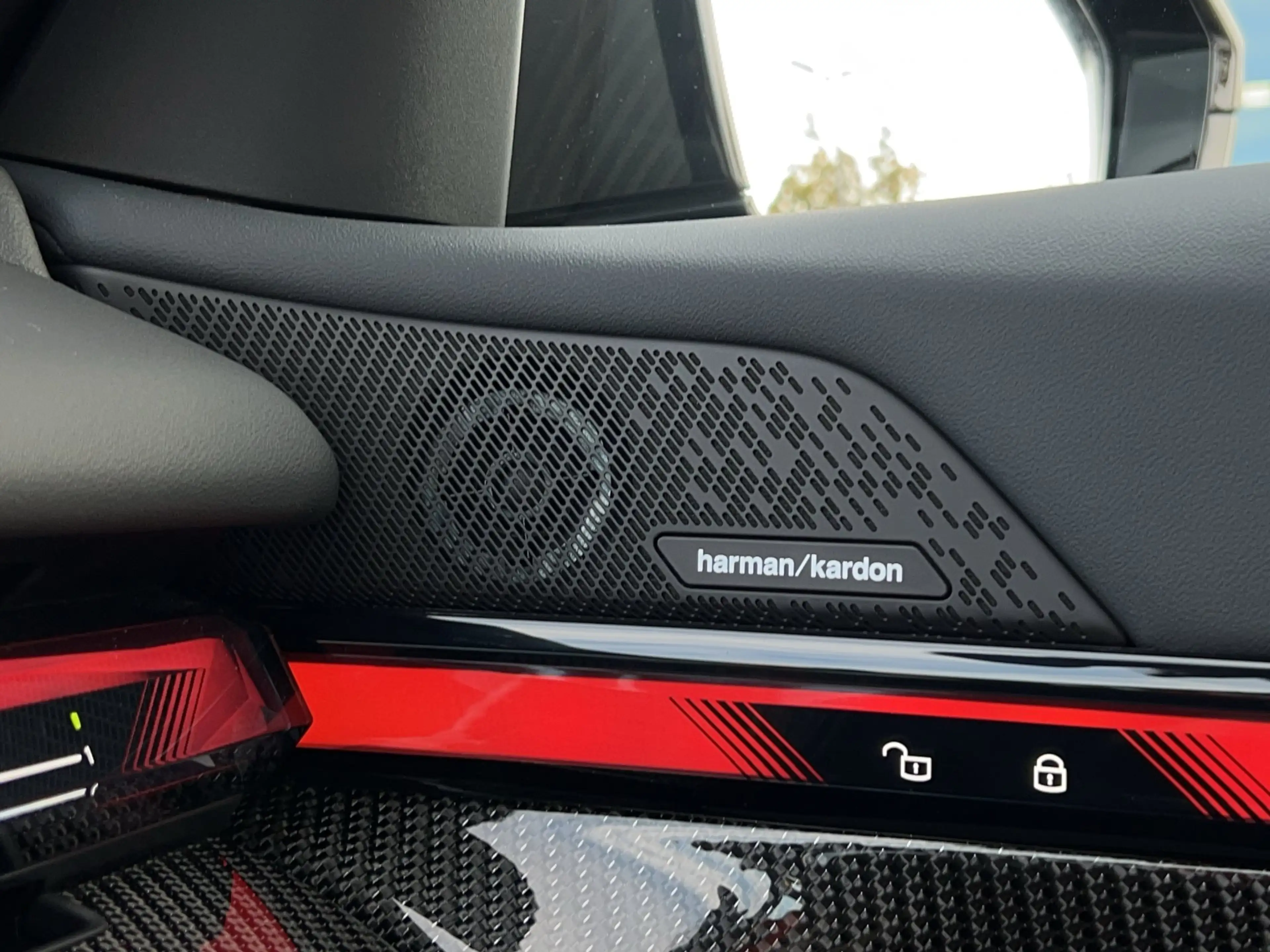 BMW i5 xDrive40 Touring M-Pro Carbon AUTOBAHNASSIST AHK — photo 11
