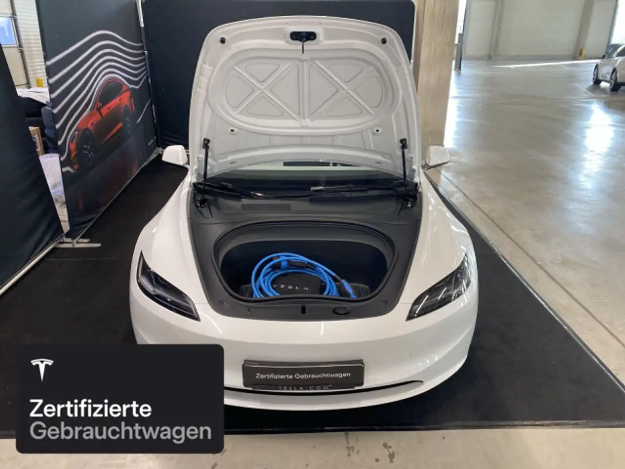 2023 Tesla Model 3 Long Range AWD, photograph 8