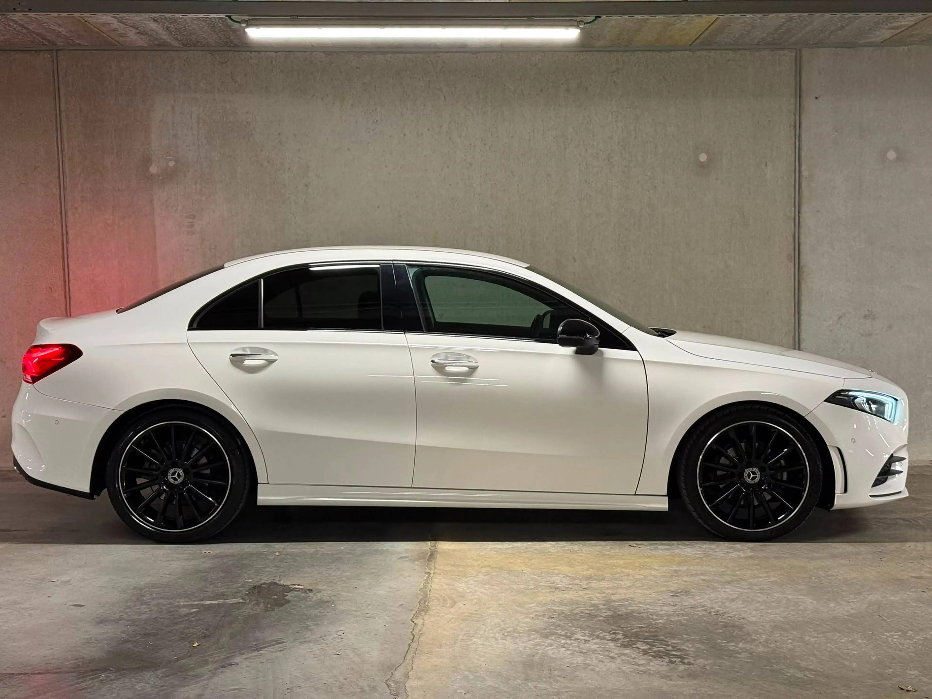 Mercedes-Benz A 200 AMG | STOELVW. | SFEER | DODEHOEK | KEY-LESS | CAMERA ! — photo 7