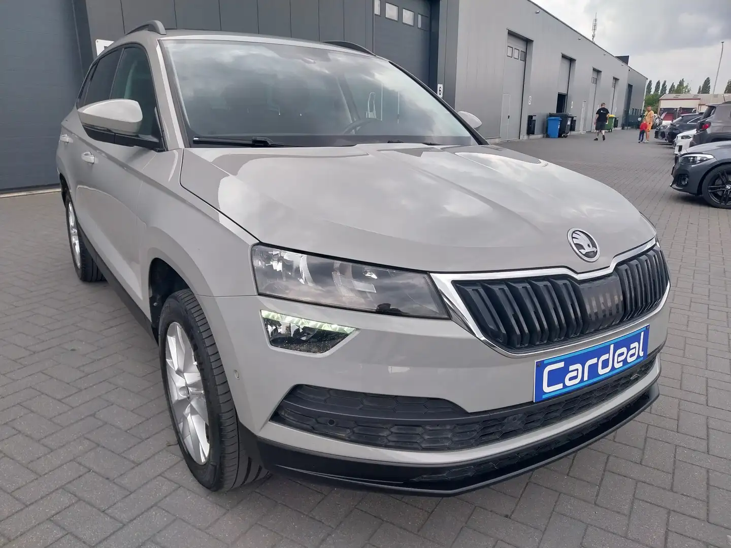 Skoda Karoq Karoq 1.0 TSI /GPS/ANDROID AUTO/TOIT.OUVRANT/ Gris - 1