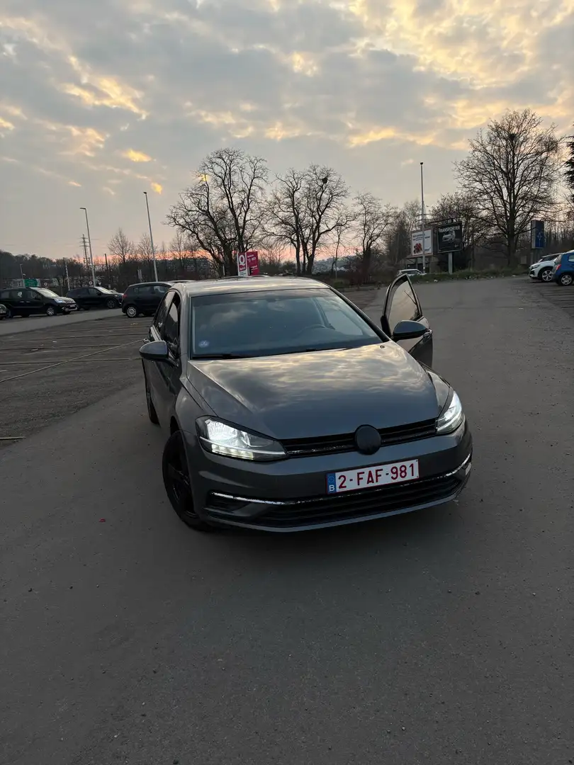 Volkswagen Golf 1.0 TSI CR BMT Bluemotion 115 - 1