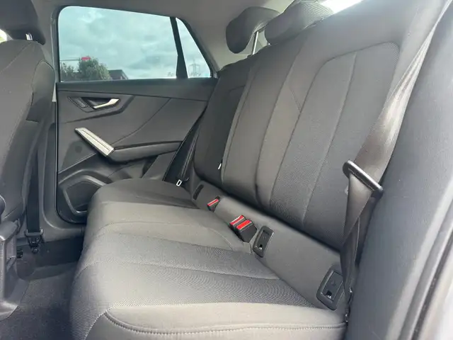 Audi Q2 view 11