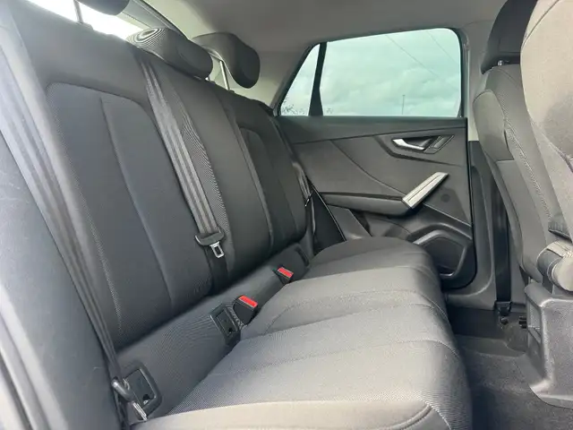 Audi Q2 view 12