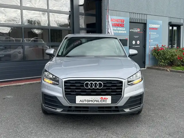 Audi Q2 view 3