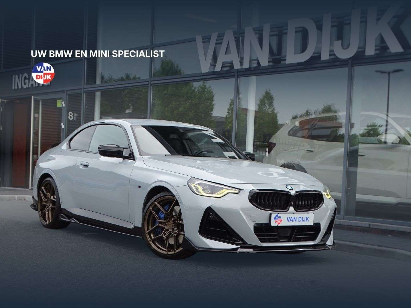 BMW 240
